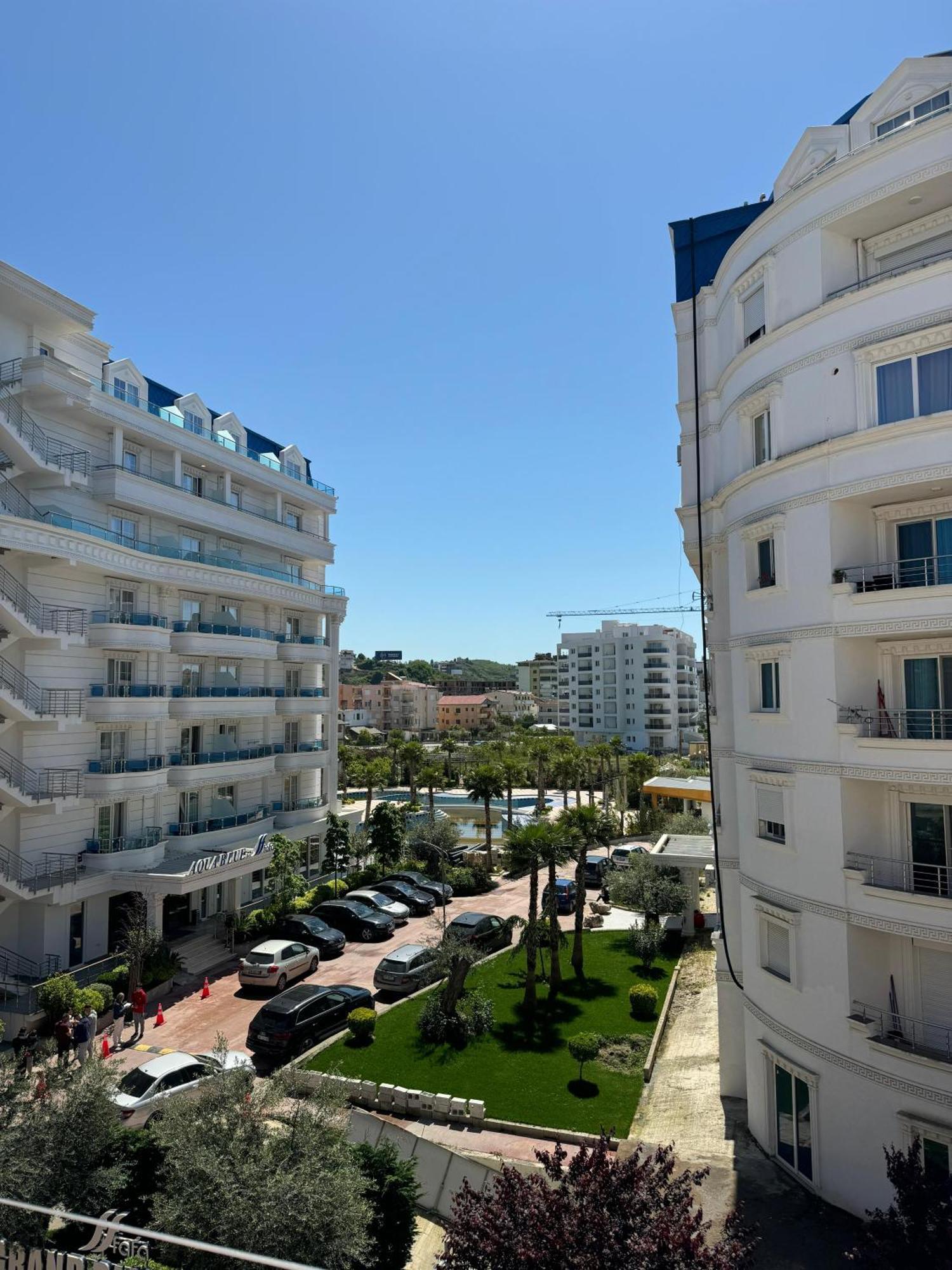 Orange Apartment Golem  Esterno foto